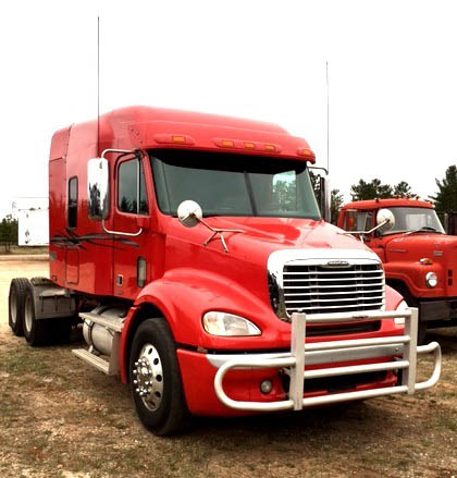 SOLD: Stock #893 – 2009 Freightliner Sleeper Tractor